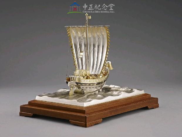 Silver Treasure Boat Collection Image, Figure 5, Total 6 Figures